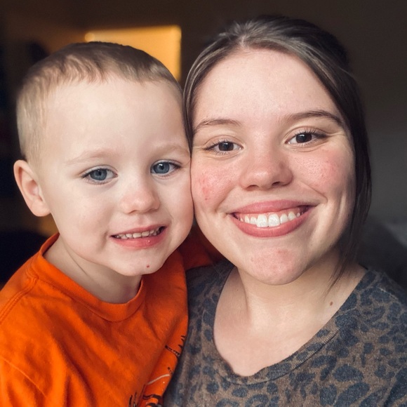 Meet your Posher, Mckenzie - Picture 4 of 10